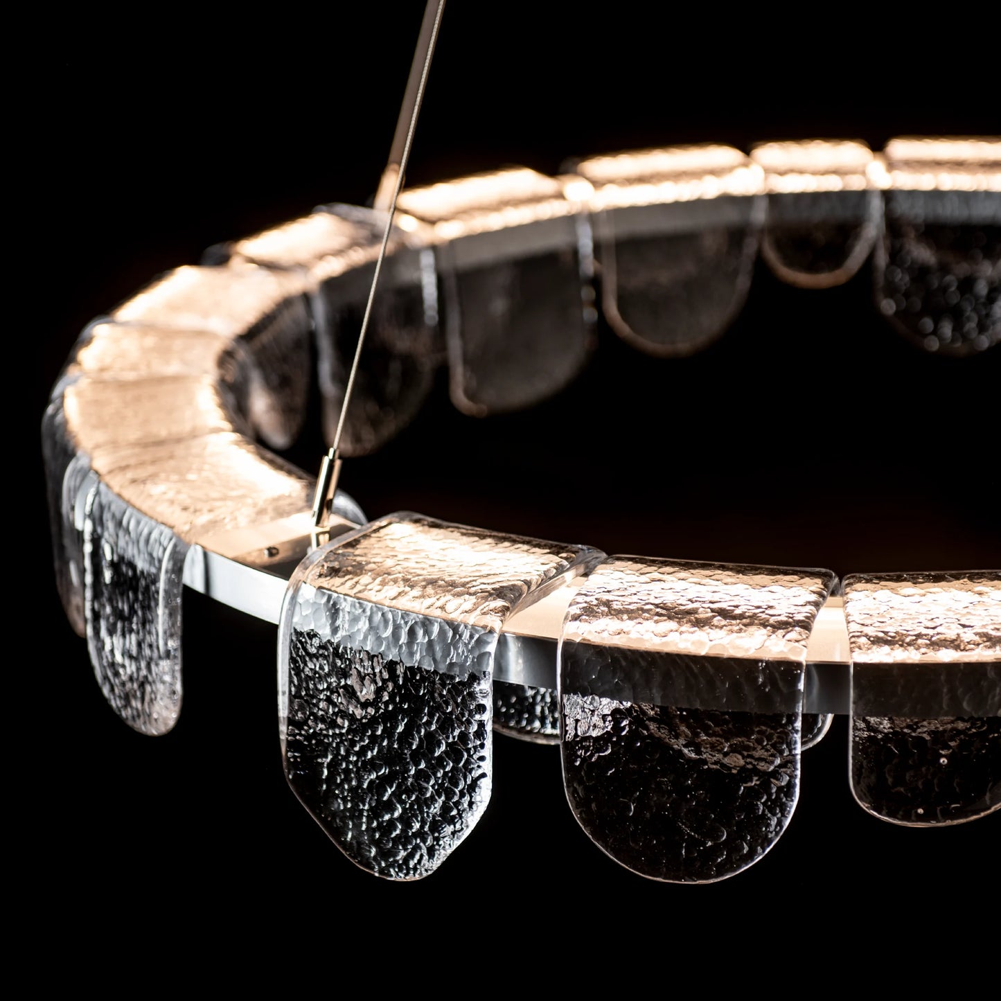 RIVERBED CIRCULAR LED PENDANT