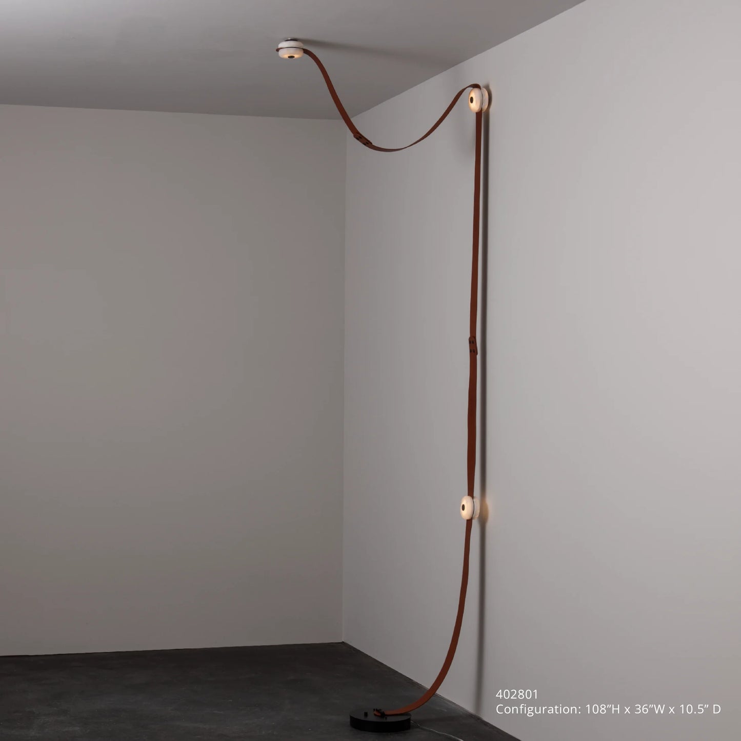 SNAP FLOOR-TO-CEILLING plug in LED Lamp